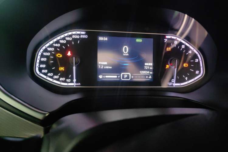Used Chery Tiggo 5x 2017 1.5T DCT Elite Model Odometer Close Up