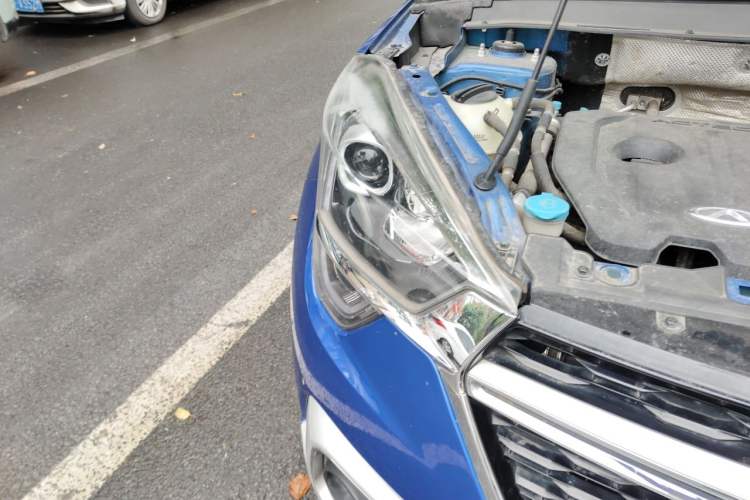 Used Chery Tiggo 5x 2017 1.5T DCT Luxury Model Right Front Headlight