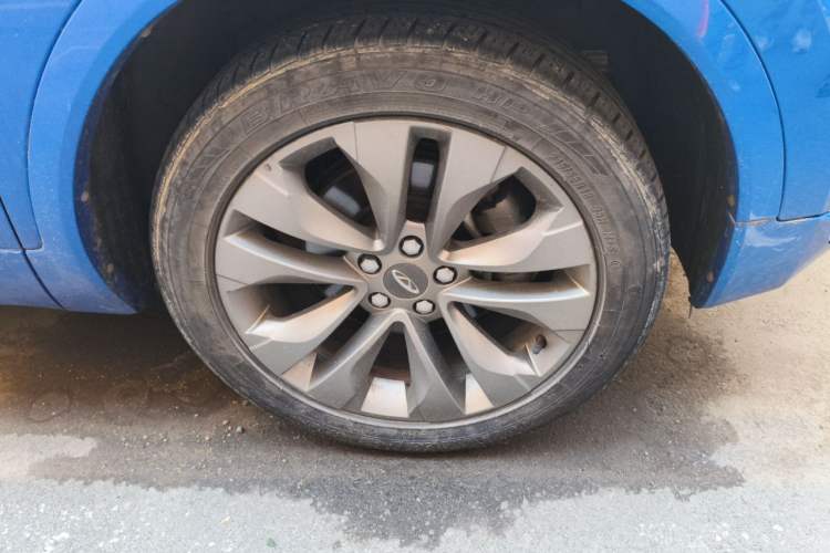 Used Chery Tiggo 5x 2017 1.5T DCT Elite Model Right Front Wheel Hub