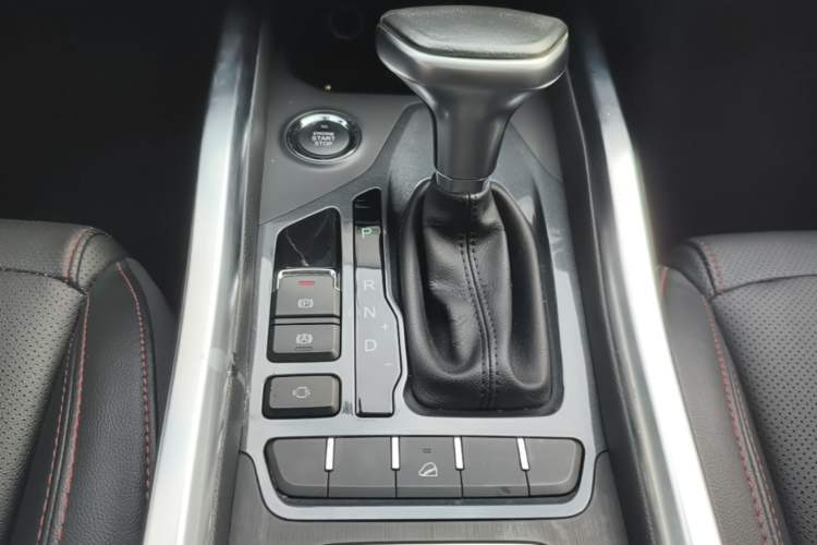 Used Chery Tiggo 5x 2017 1.5T DCT Elite Model Gear Lever