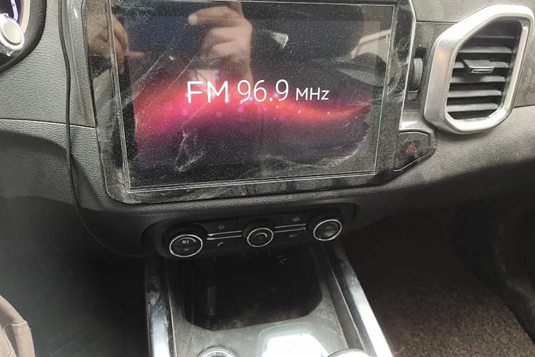Used Chery Tiggo 5x 2017 1.5T Manual Elite Model Audio And AC Panel