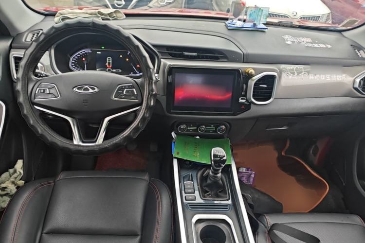 Used Chery Tiggo 5x 2017 1.5T Manual Elite Model Center Console