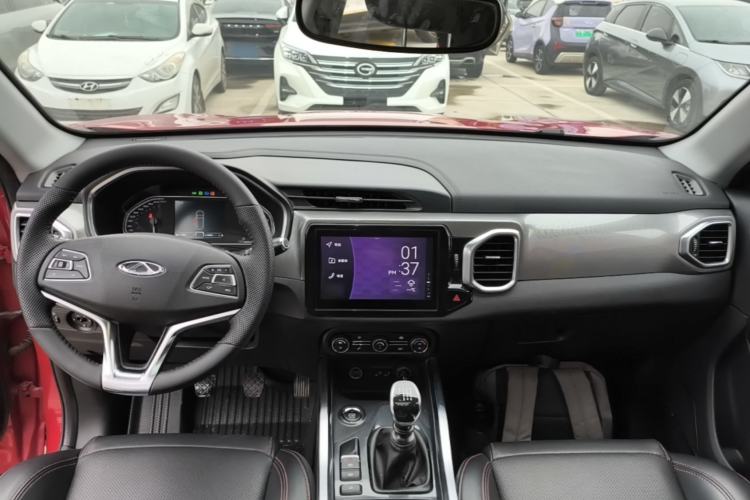 Used Chery Tiggo 5x 2017 1.5T Manual Elite Model Center Console