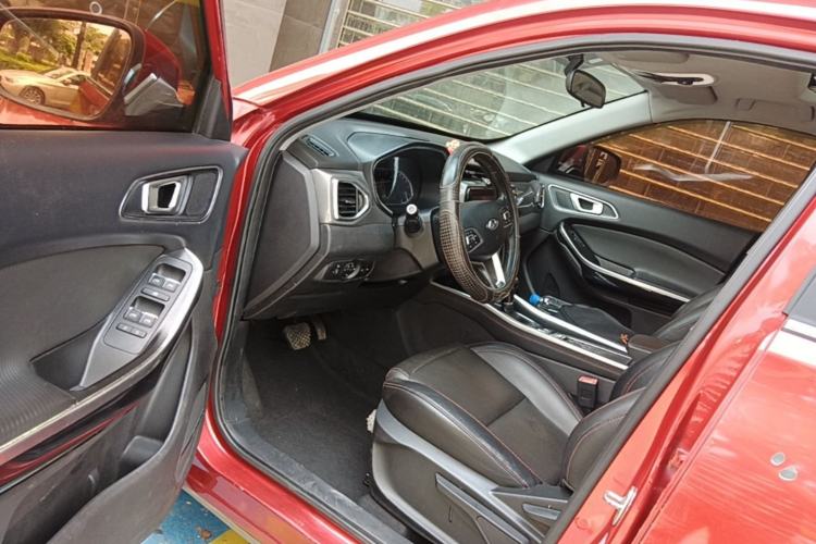 Used Chery Tiggo 5x 2017 1.5T DCT Elite Model Driver Seat