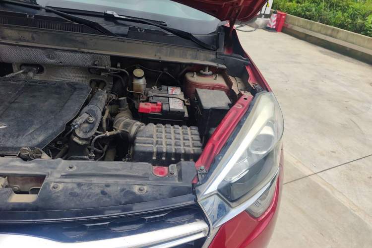 Used Chery Tiggo 5x 2017 1.5T DCT Elite Model Engine Bay Left