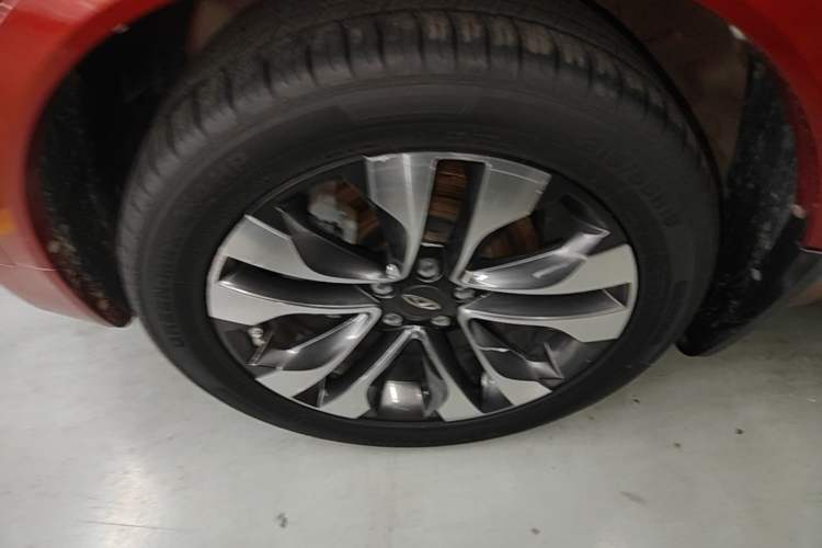 Used Chery Tiggo 5x 2017 1.5T DCT Luxury Model Exterior 4