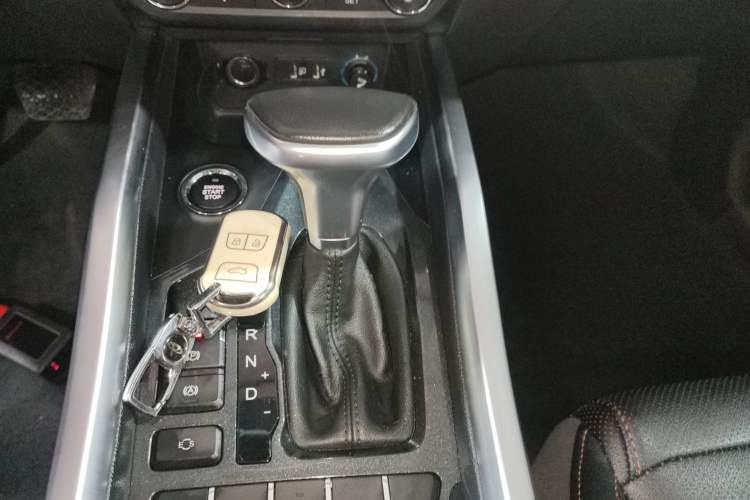 Used Chery Tiggo 5x 2017 1.5T DCT Elite Model Gear Lever