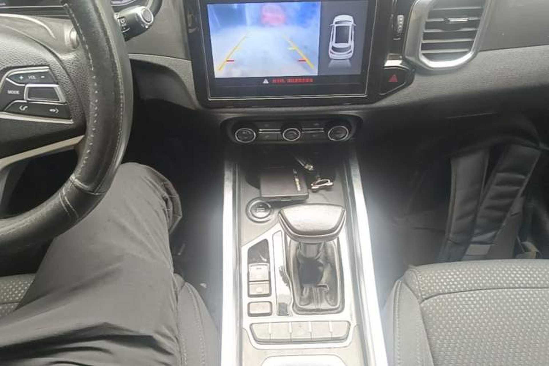 Used Chery Tiggo 5x 2017 1.5T DCT Fashion Edition Gear Lever