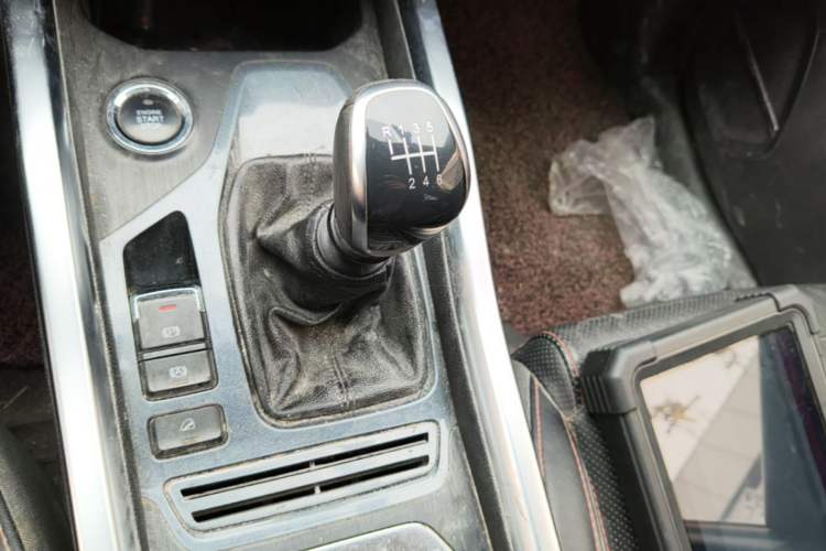 Used Chery Tiggo 5x 2017 1.5T Manual Elite Model Gear Lever