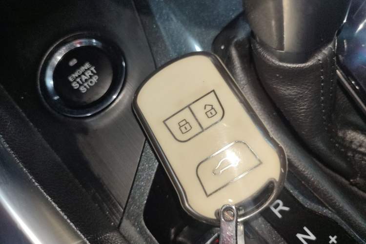 Used Chery Tiggo 5x 2017 1.5T DCT Elite Model Interior 1