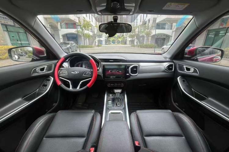 Used Chery Tiggo 5x 2017 1.5T DCT Elite Model Interior 2