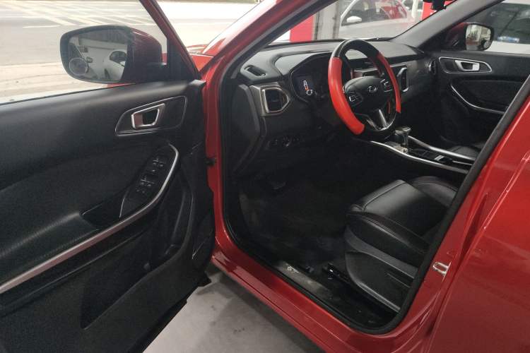 Used Chery Tiggo 5x 2017 1.5T DCT Elite Model Interior 3