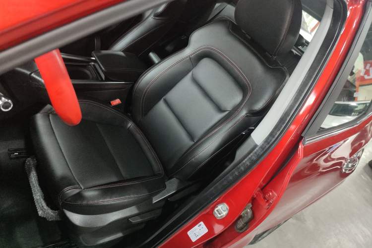 Used Chery Tiggo 5x 2017 1.5T DCT Elite Model Left Front Seat