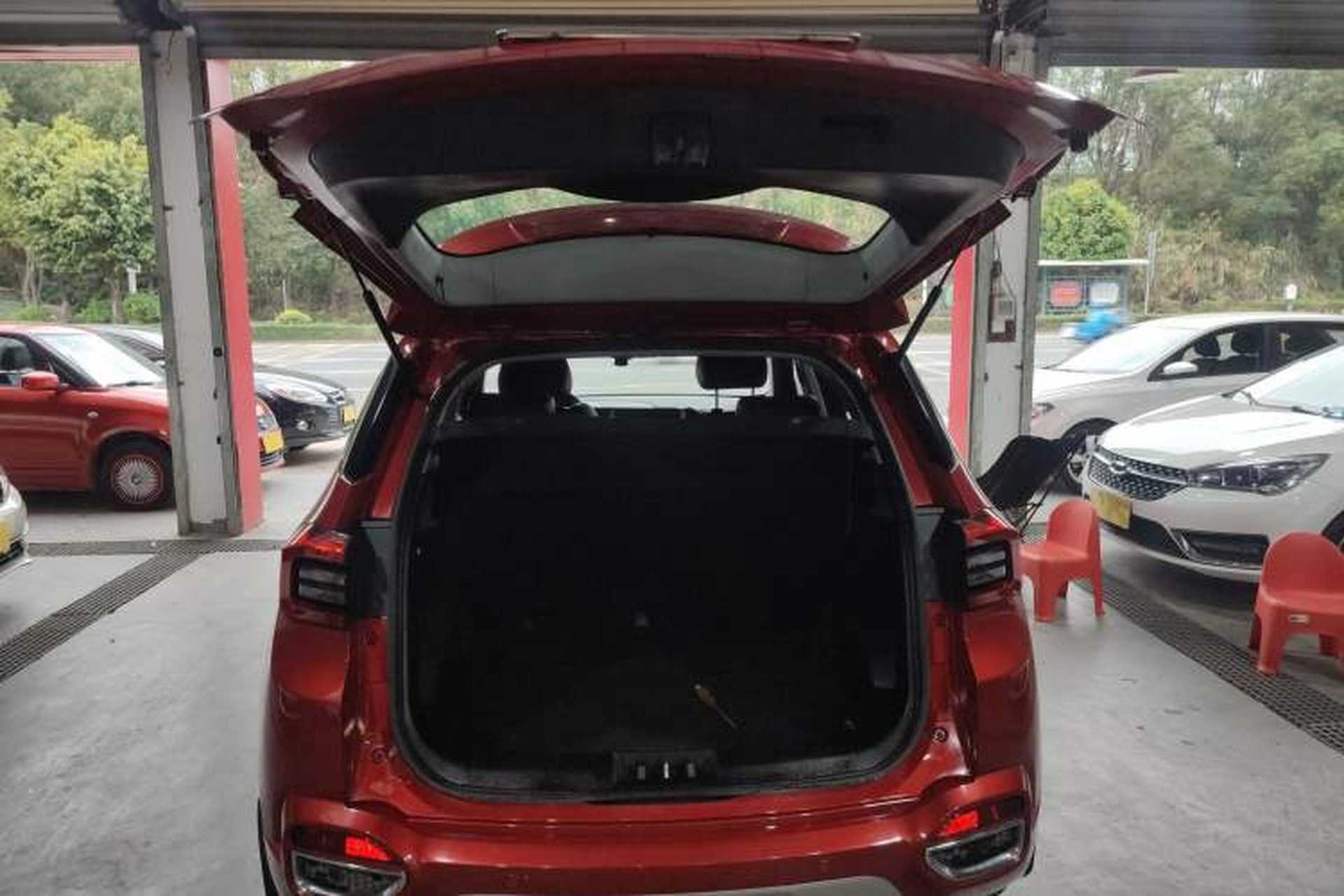Used Chery Tiggo 5x 2017 1.5T DCT Elite Model Trunk