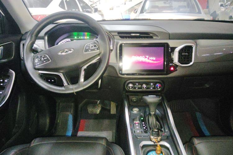 Used Chery Tiggo 5x 2017 1.5T DCT Elite Model Center Console