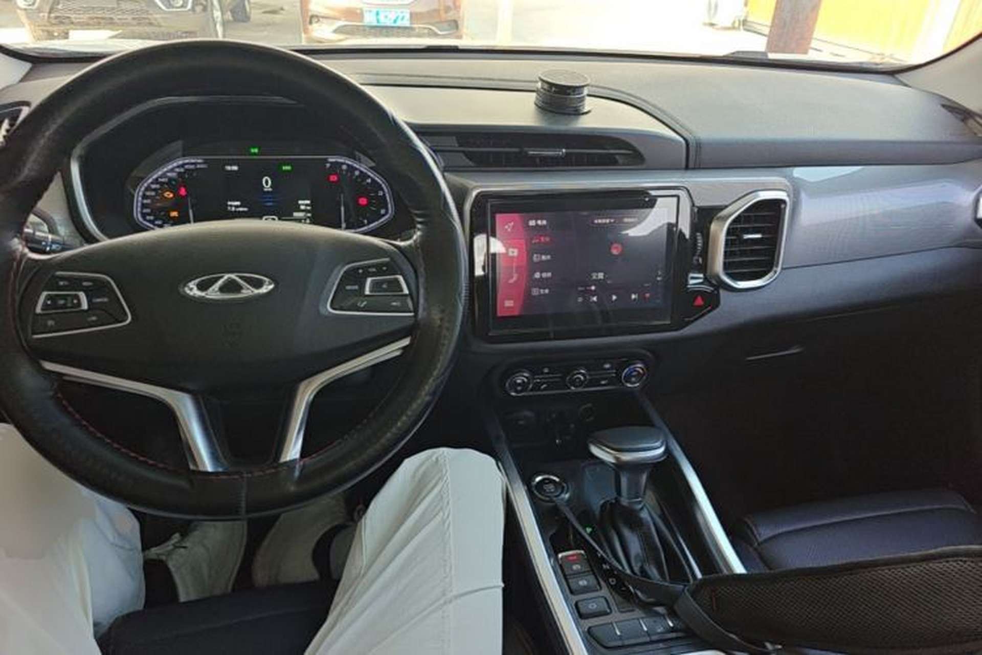 Used Chery Tiggo 5x 2017 1.5T DCT Elite Model Center Console