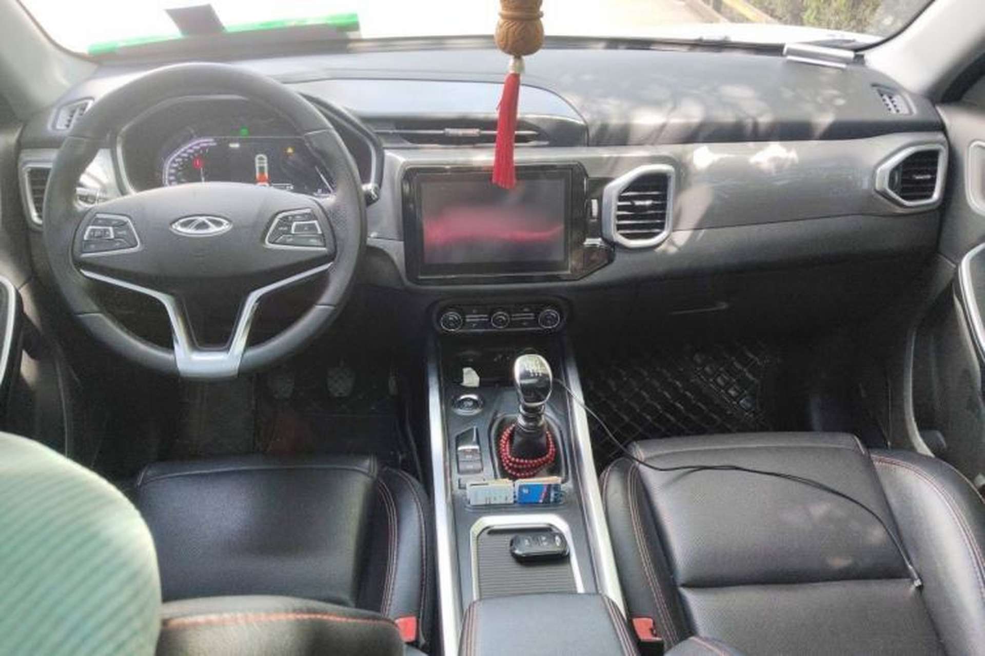 Used Chery Tiggo 5x 2017 1.5T Manual Elite Model Center Console
