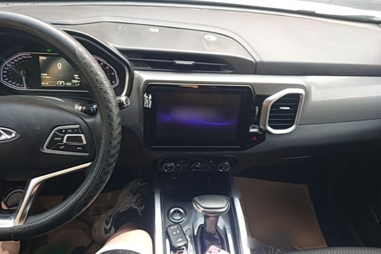 Used Chery Tiggo 5x 2017 1.5T DCT Fashion Edition Center Console