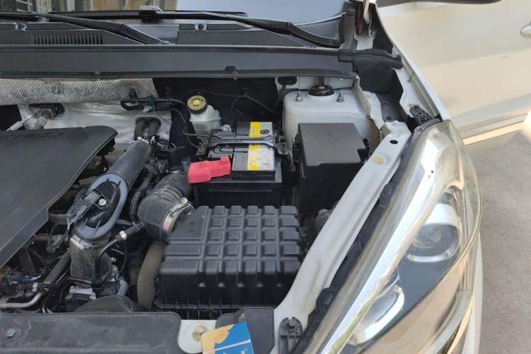 Used Chery Tiggo 5x 2017 1.5T Manual Elite Model Engine Bay Left