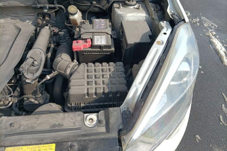 Used Chery Tiggo 5x 2017 1.5T DCT Fashion Edition Engine Bay Left