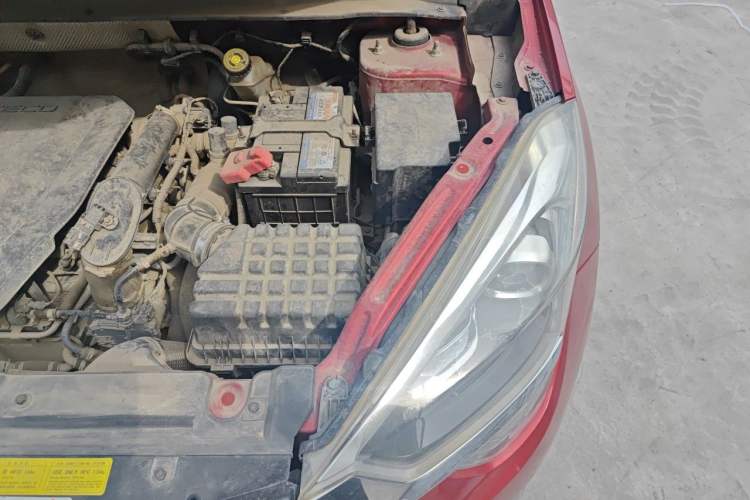 Used Chery Tiggo 5x 2017 1.5T Manual Elite Model Engine Bay Left