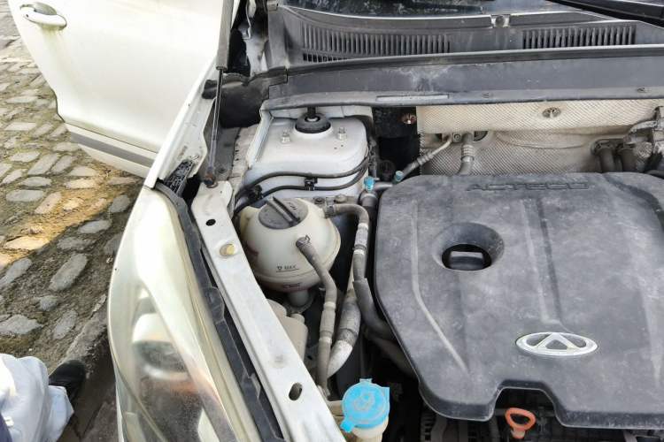 Used Chery Tiggo 5x 2017 1.5T DCT Luxury Model Engine Bay Right