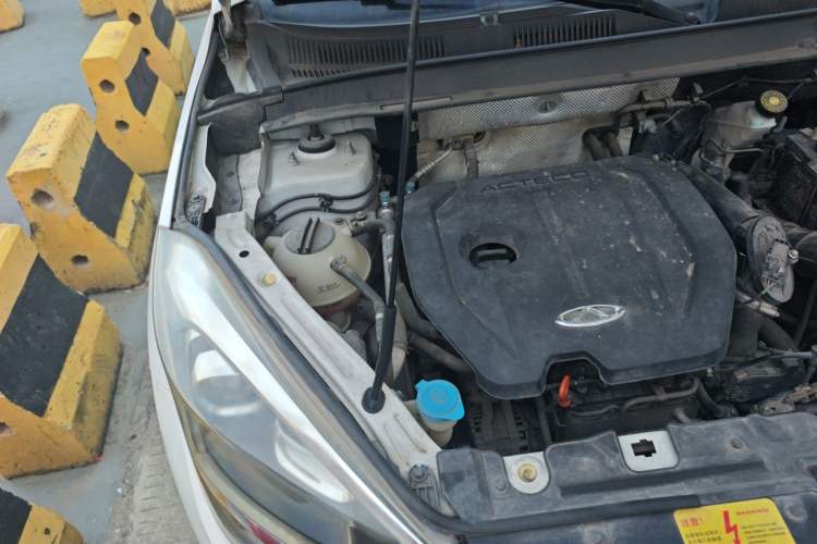 Used Chery Tiggo 5x 2017 1.5T Manual Elite Model Engine Bay Right