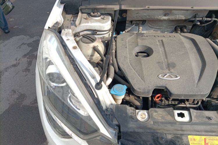 Used Chery Tiggo 5x 2017 1.5T DCT Fashion Edition Engine Bay Right