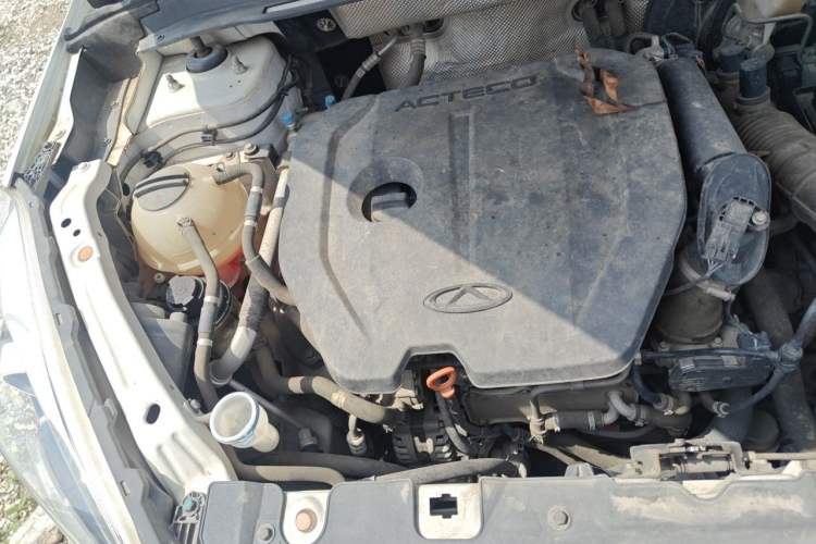 Used Chery Tiggo 5x 2017 1.5T DCT Fashion Edition Engine Bay Right
