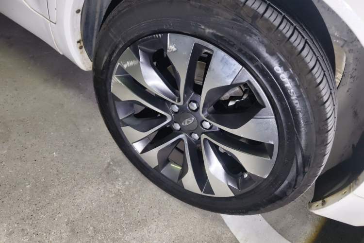 Used Chery Tiggo 5x 2017 1.5T DCT Luxury Model Exterior 1