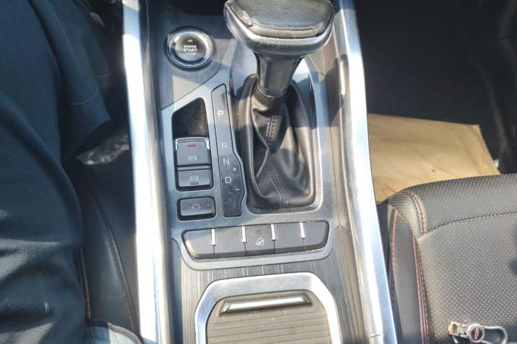 Used Chery Tiggo 5x 2017 1.5T DCT Elite Model Gear Lever