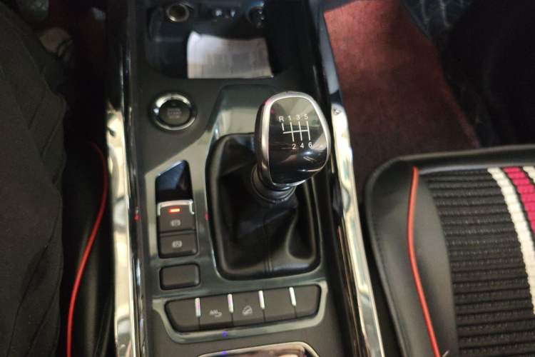 Used Chery Tiggo 5x 2017 1.5T Manual Luxury Model Gear Lever