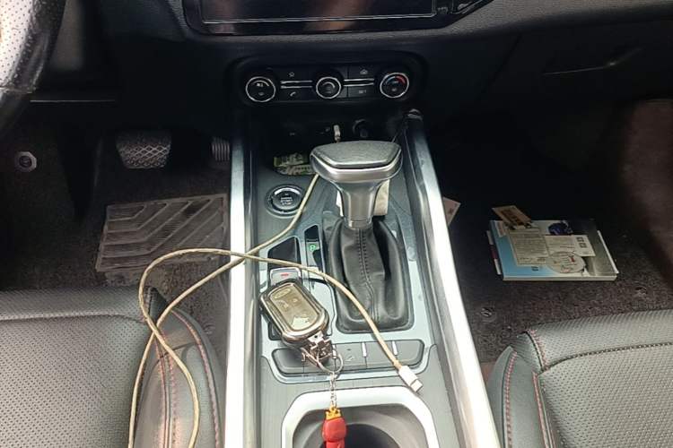 Used Chery Tiggo 5x 2017 1.5T DCT Elite Model Gear Lever