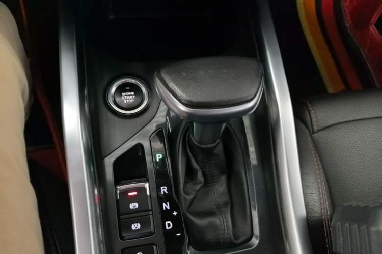 Used Chery Tiggo 5x 2017 1.5T DCT Elite Model Gear Lever
