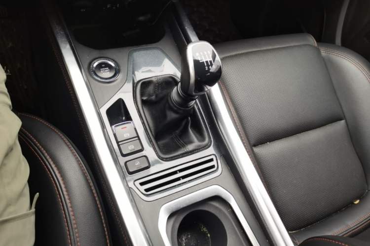 Used Chery Tiggo 5x 2017 1.5T Manual Elite Model Gear Lever