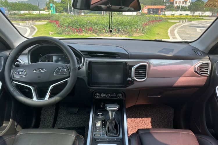 Used Chery Tiggo 5x 2017 1.5T DCT Elite Model Interior 1