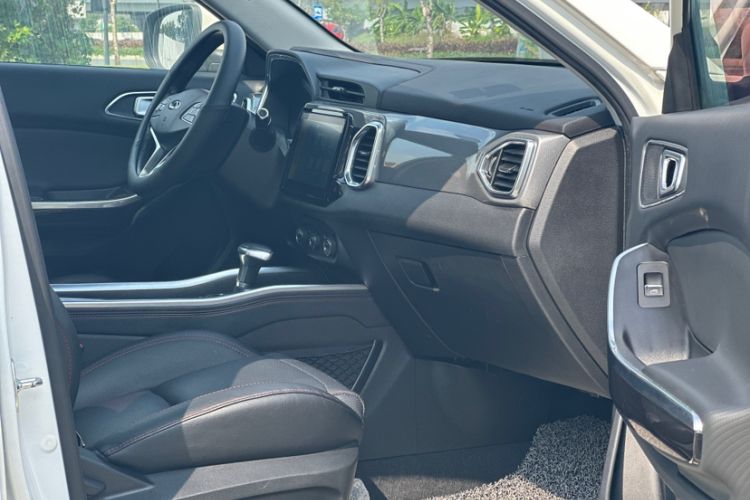 Used Chery Tiggo 5x 2017 1.5T DCT Elite Model Interior 7