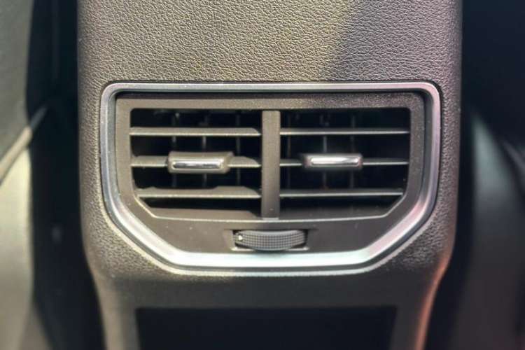 Used Chery Tiggo 5x 2017 1.5T DCT Elite Model Interior 8
