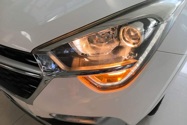 Used Chery Tiggo 5x 2017 1.5T DCT Elite Model Left Front Headlight