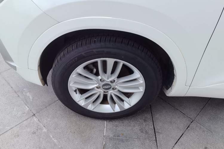 Used Chery Tiggo 5x 2017 1.5T DCT Fashion Edition Left Front Wheel Hub