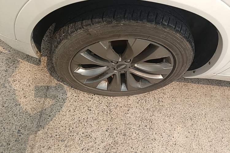 Used Chery Tiggo 5x 2017 1.5T DCT Elite Model Left Front Wheel Hub