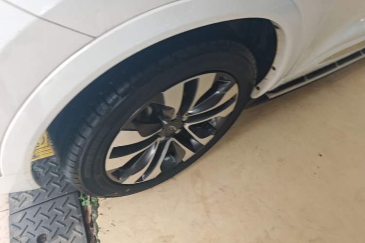 Used Chery Tiggo 5x 2017 1.5T DCT Luxury Model Left Front Wheel Hub