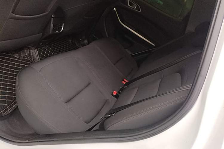 Used Chery Tiggo 5x 2017 1.5T DCT Fashion Edition Left Rear Seat