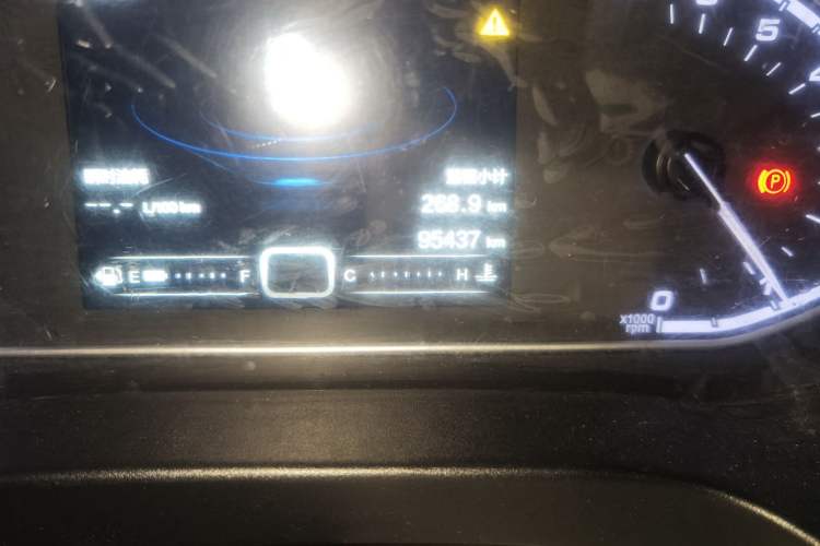 Used Chery Tiggo 5x 2017 1.5T Manual Elite Model Odometer Close Up