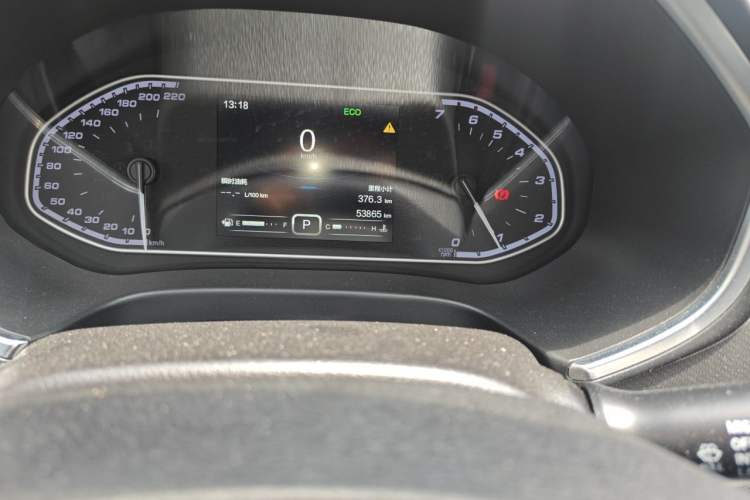 Used Chery Tiggo 5x 2017 1.5T DCT Fashion Edition Odometer Close Up