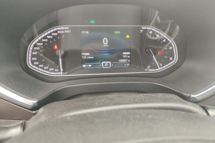 Used Chery Tiggo 5x 2017 1.5T DCT Luxury Model Odometer Close Up