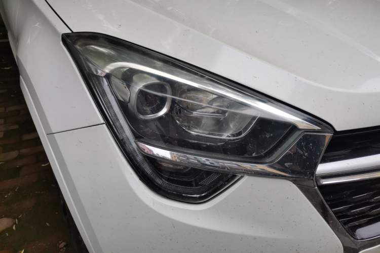 Used Chery Tiggo 5x 2017 1.5T DCT Elite Model Right Front Headlight