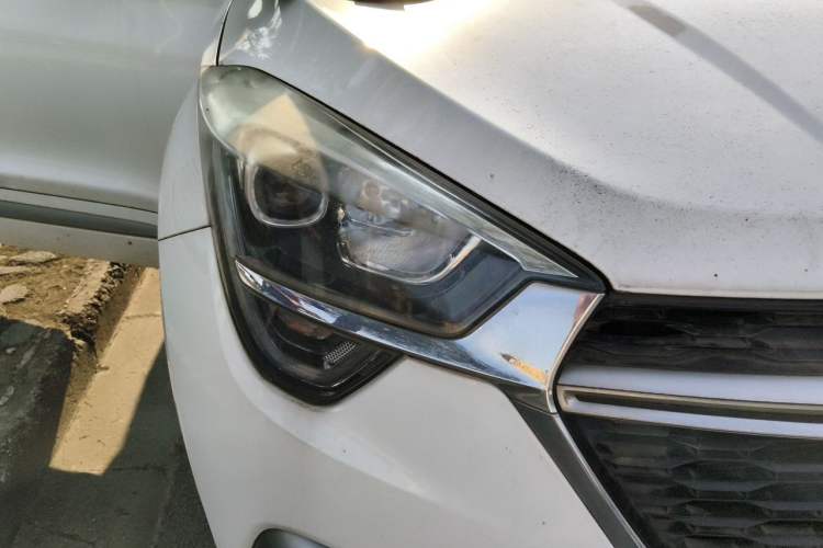 Used Chery Tiggo 5x 2017 1.5T DCT Luxury Model Right Front Headlight