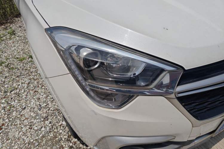 Used Chery Tiggo 5x 2017 1.5T DCT Fashion Edition Right Front Headlight