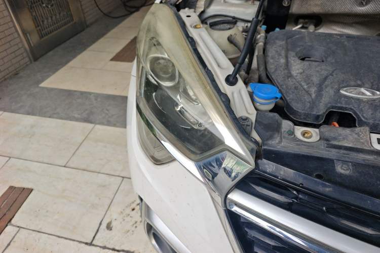 Used Chery Tiggo 5x 2017 1.5T DCT Elite Model Right Front Headlight